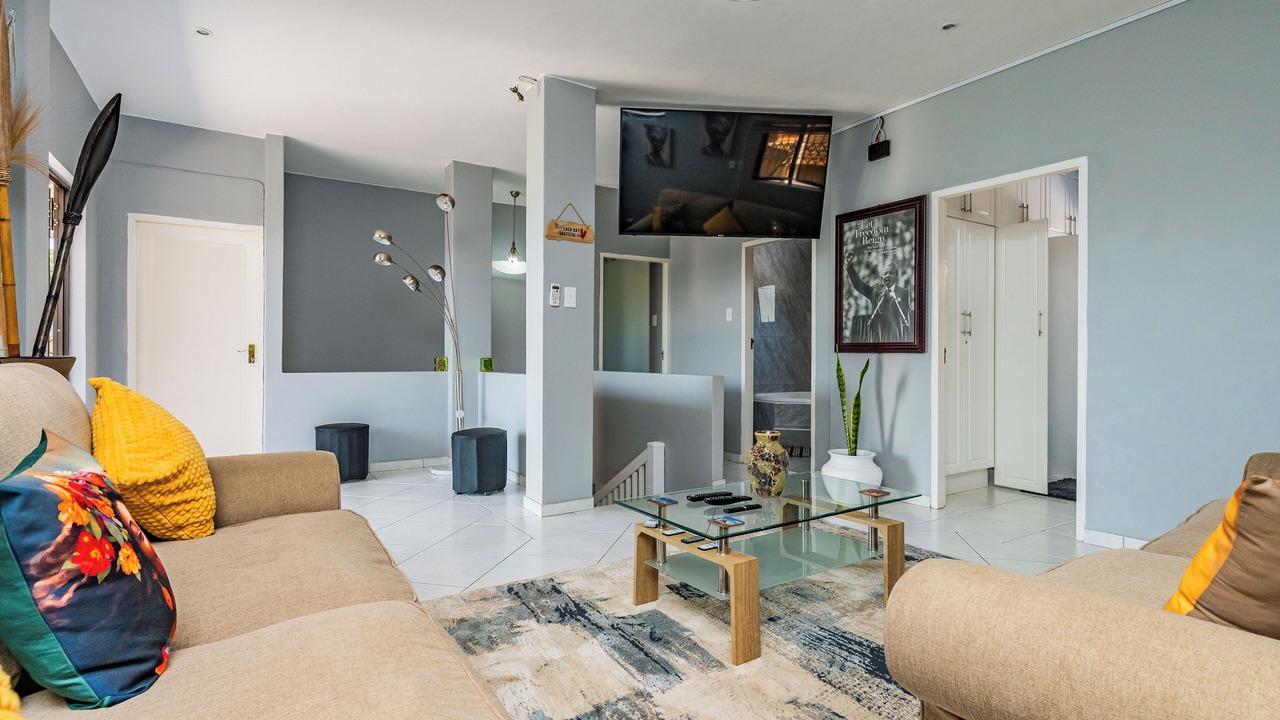 Photo of Livingroom in Durban North