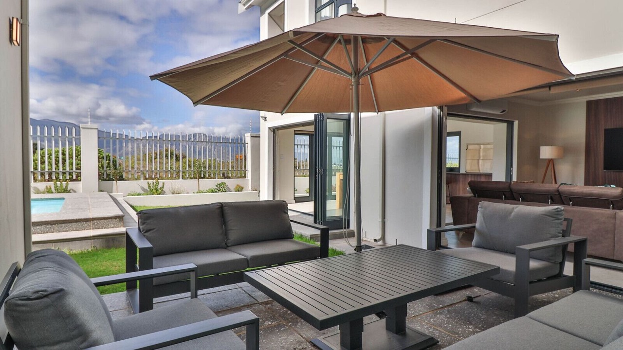 Photo of Patio Balcony in Westcliff