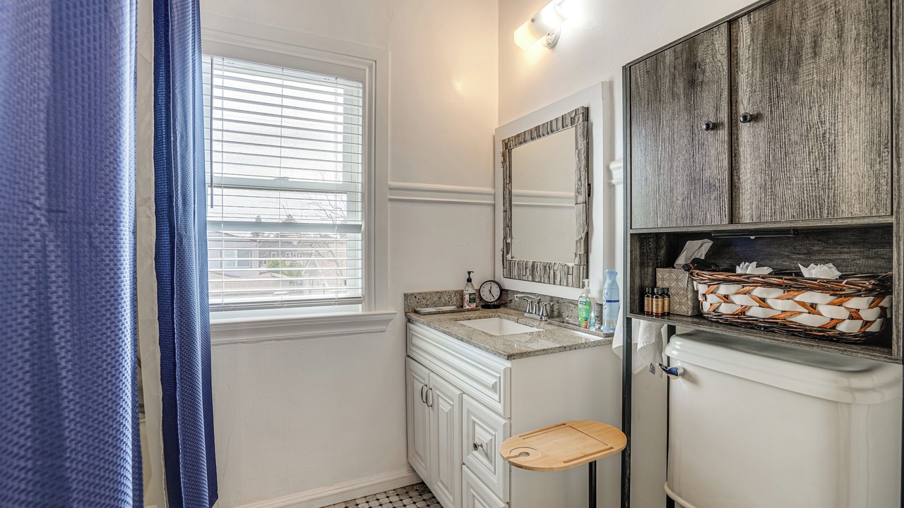 Photo of Bathroom in Alameda
