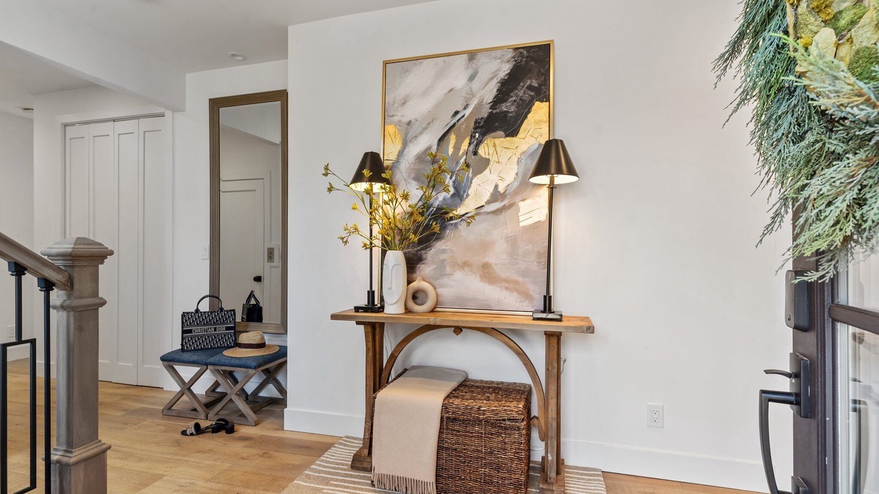 Photo of Bedroom in Moss Beach