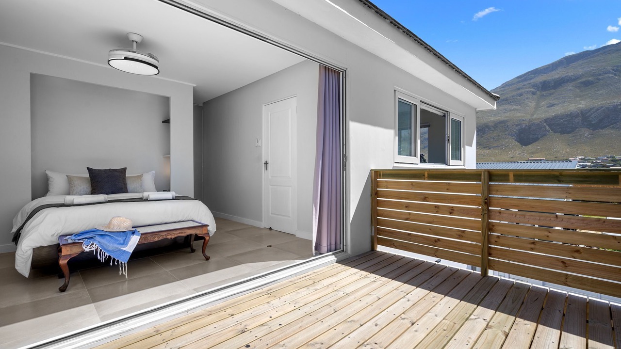 Photo of Bedroom in Betty's Bay