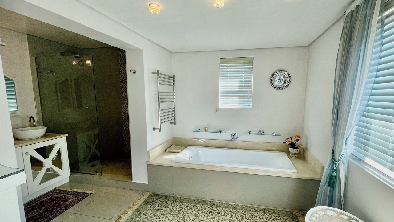 Photo of Bathroom in Plettenberg Bay