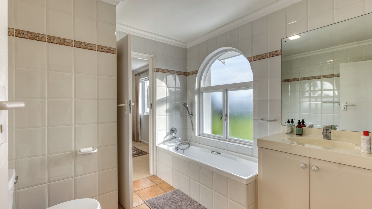 Photo of Bathroom in Strand