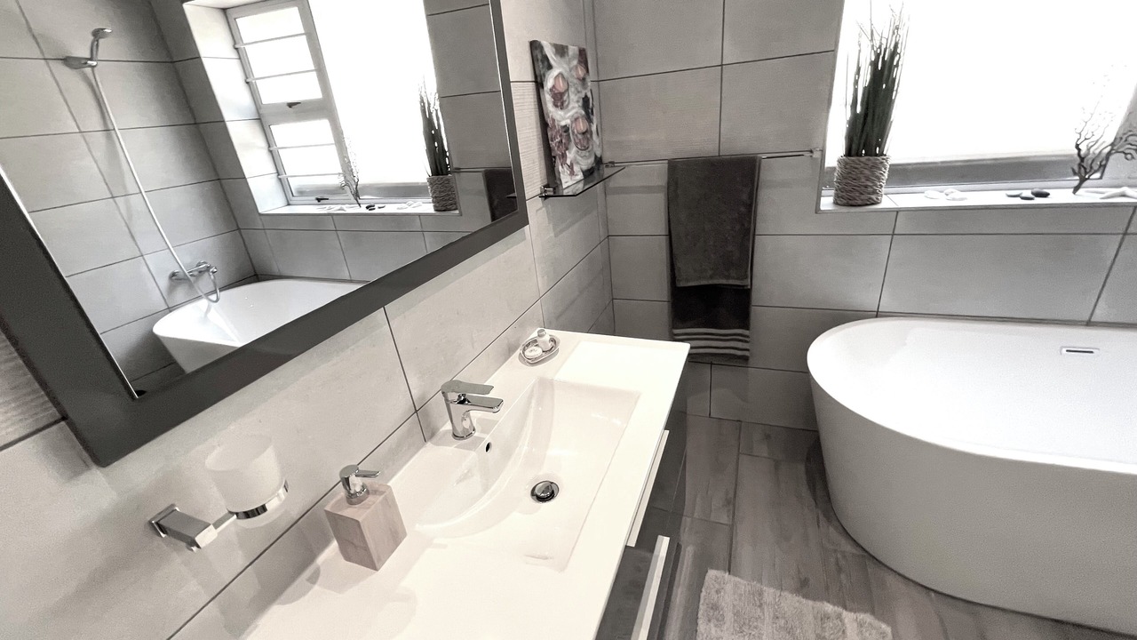 Photo of Bathroom in Gordon's Bay