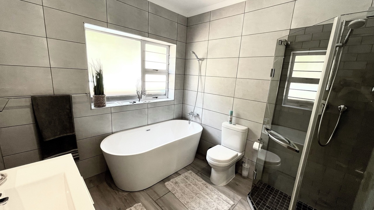 Photo of Bathroom in Gordon's Bay