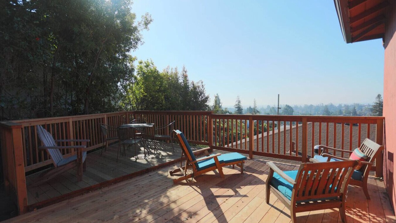 Photo of Patio Balcony in Redwood Heights