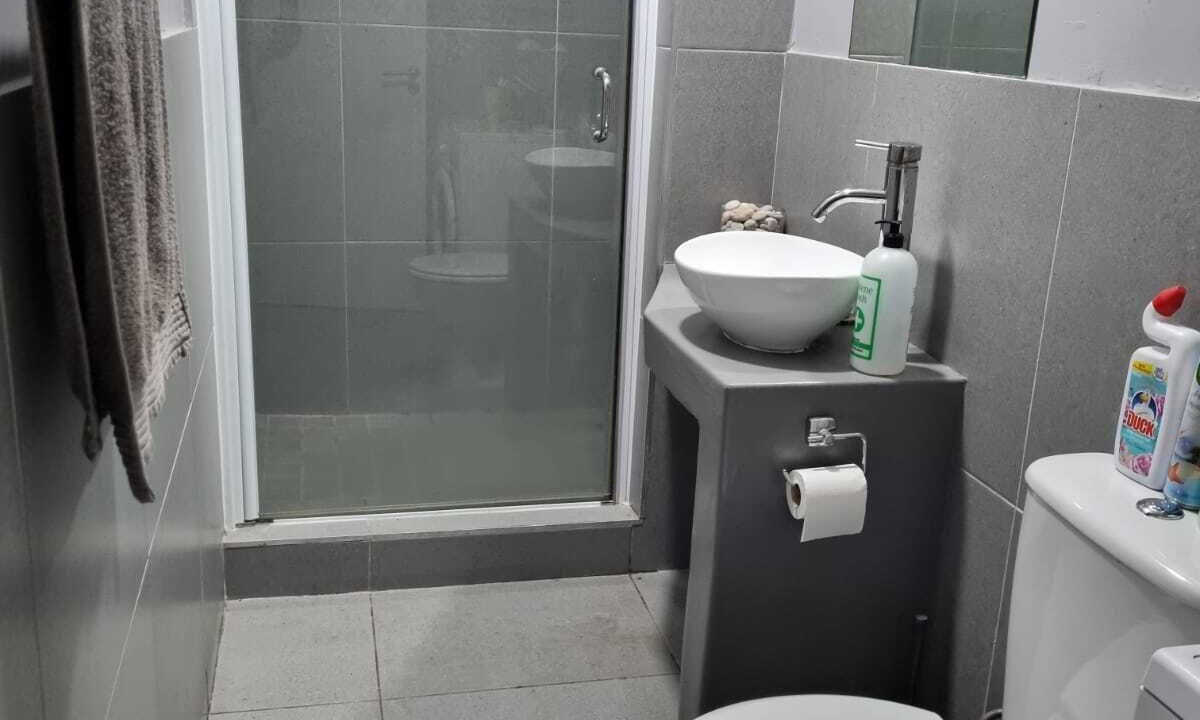 Photo of Bathroom in Burgundy Estate