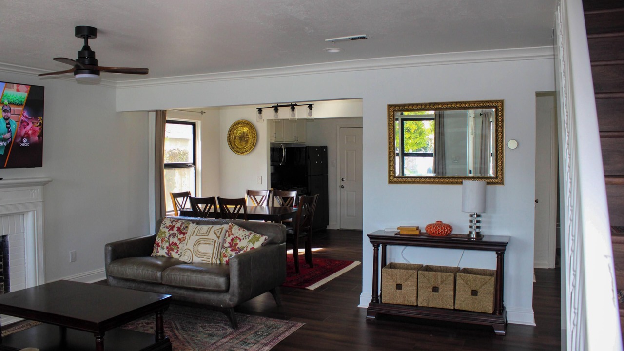 Photo of Livingroom in Menlo Park