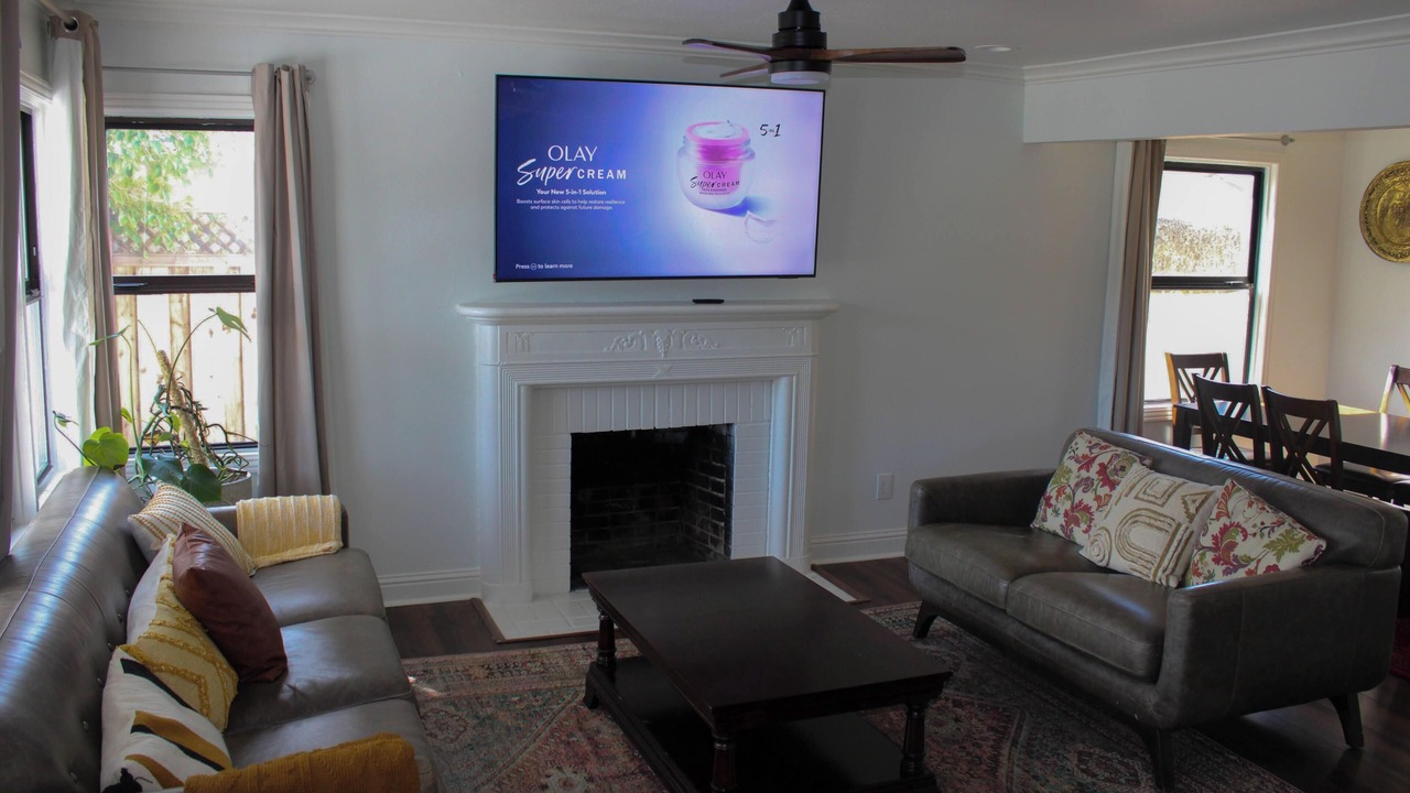 Photo of Livingroom in Menlo Park