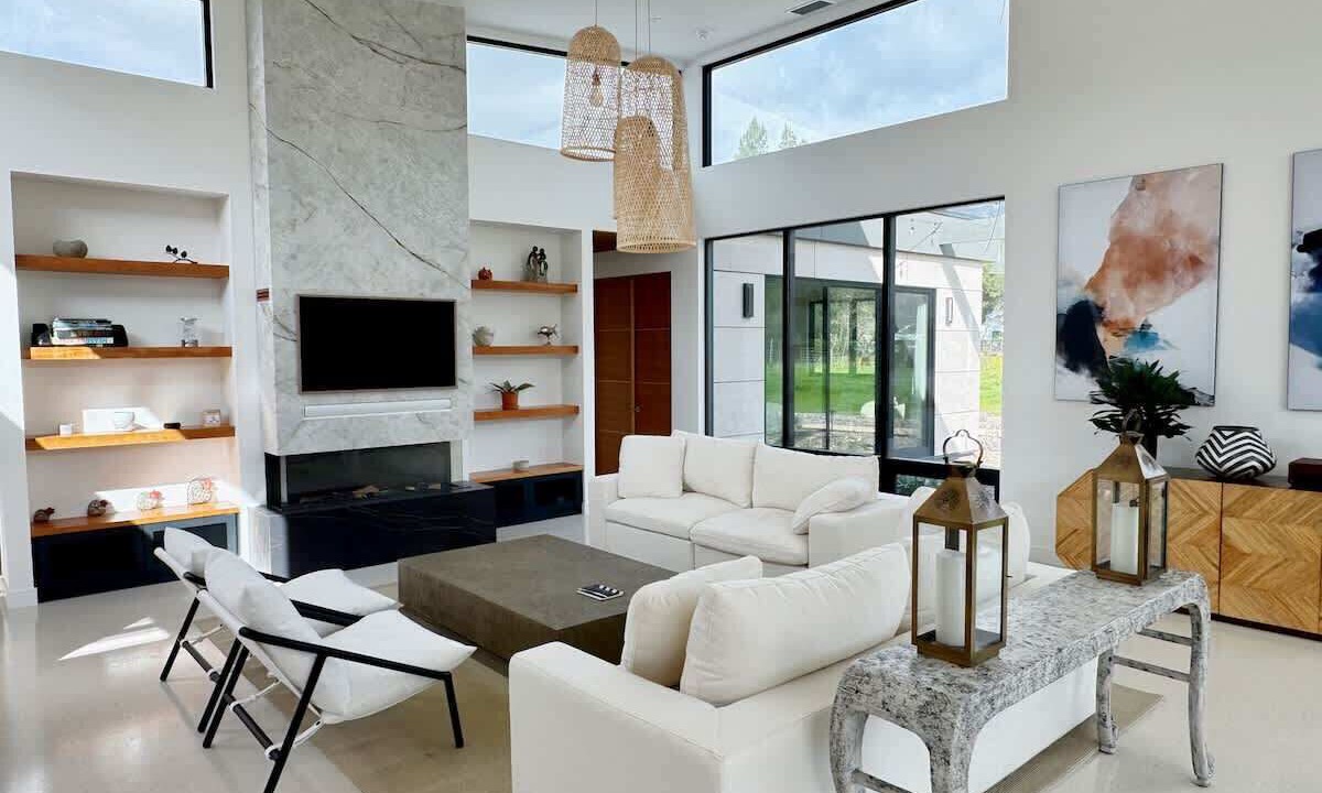 Photo of Livingroom in Kenwood