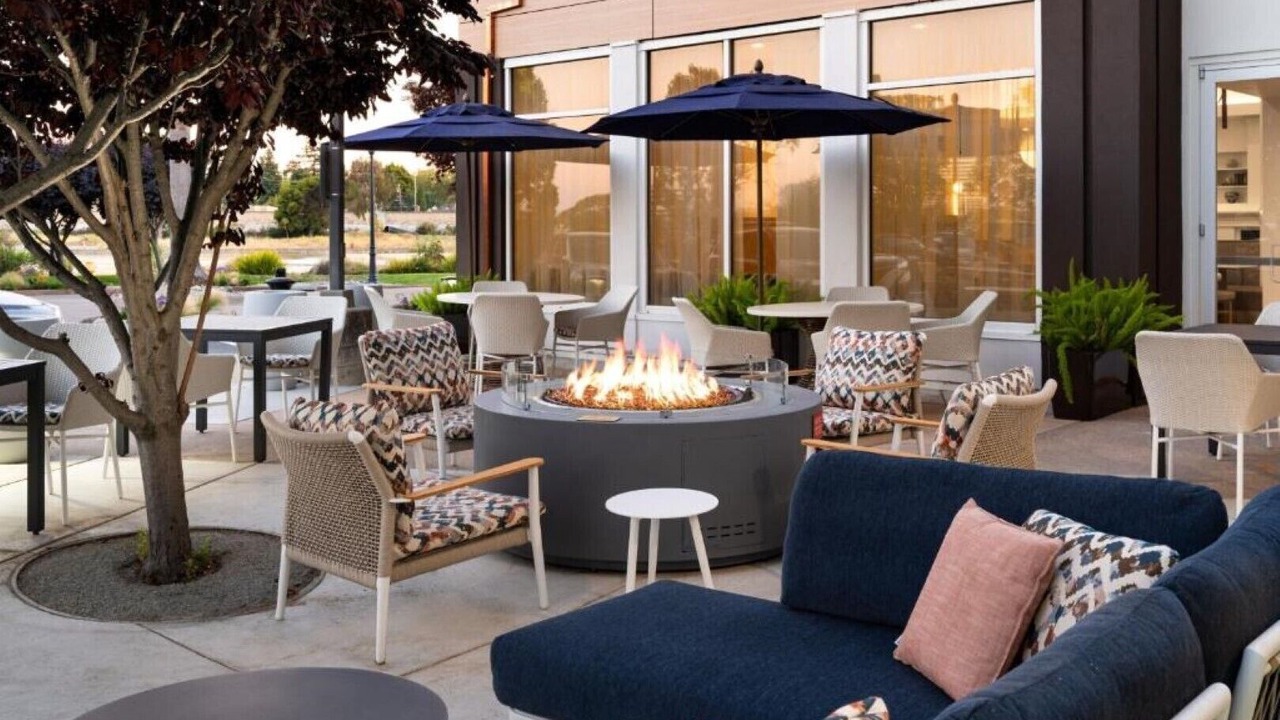Photo of Outdoor in Burlingame