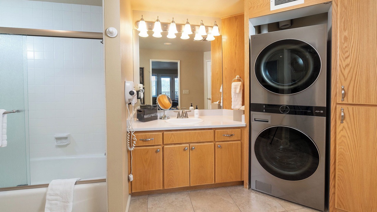 Photo of Bathroom in RiverWild