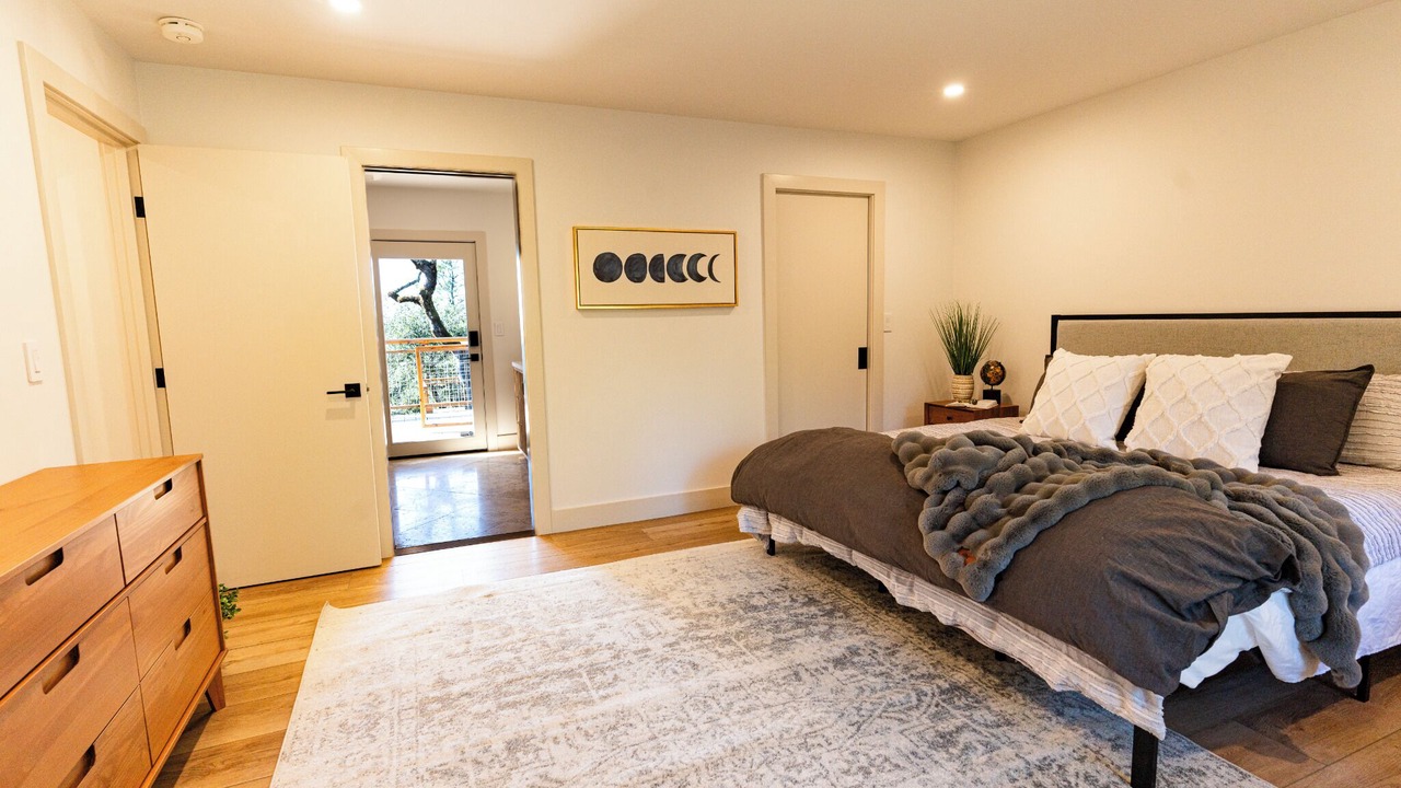 Photo of Bedroom in Santa Rosa