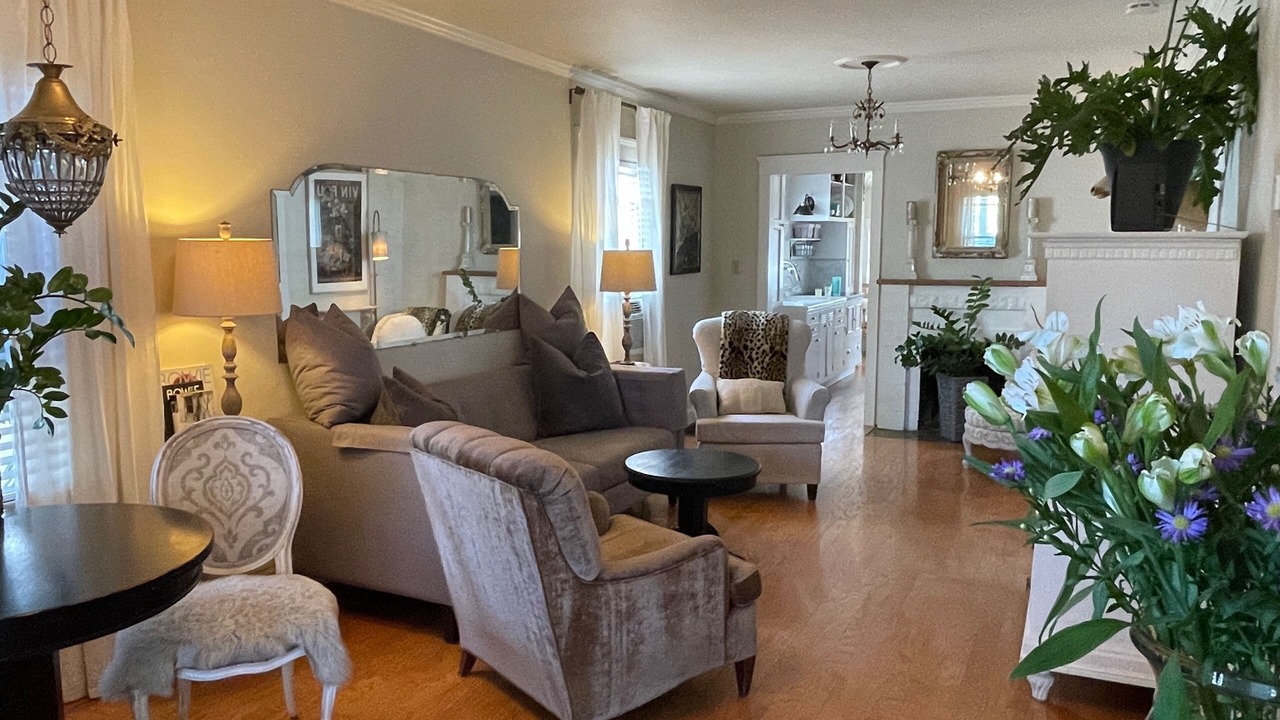 Photo of Livingroom in Napa