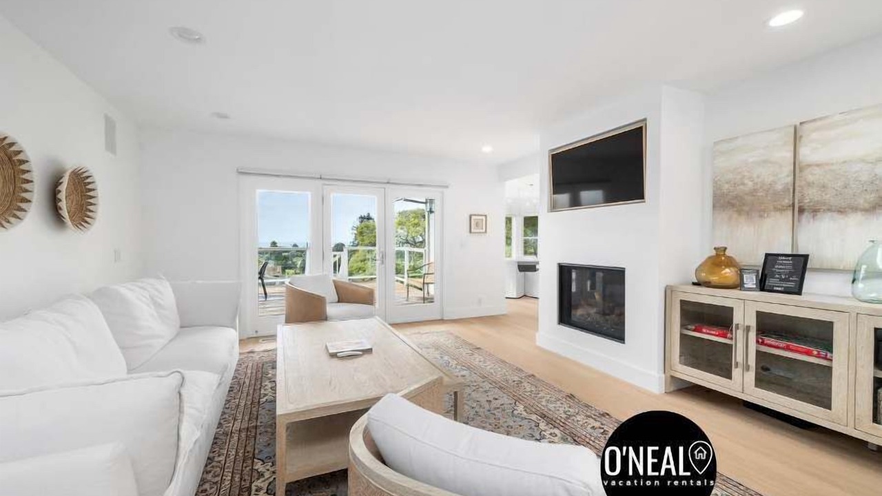 Photo of Livingroom in Aptos