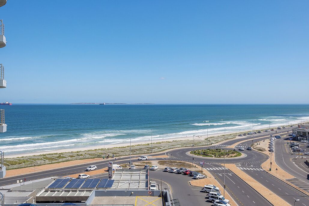 Photo of Others in Bloubergstrand