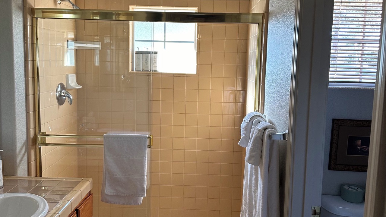 Photo of Bathroom in Saddle Creek