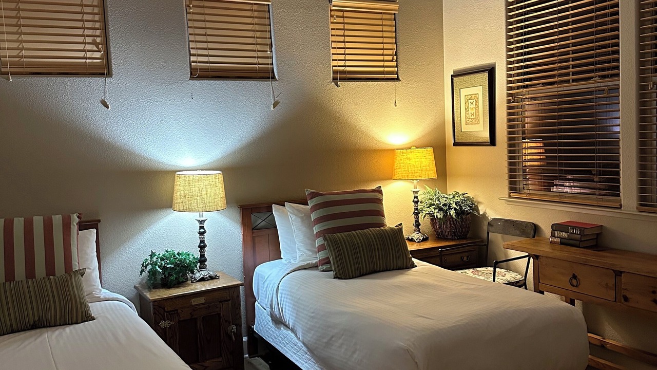 Photo of Bedroom in Saddle Creek