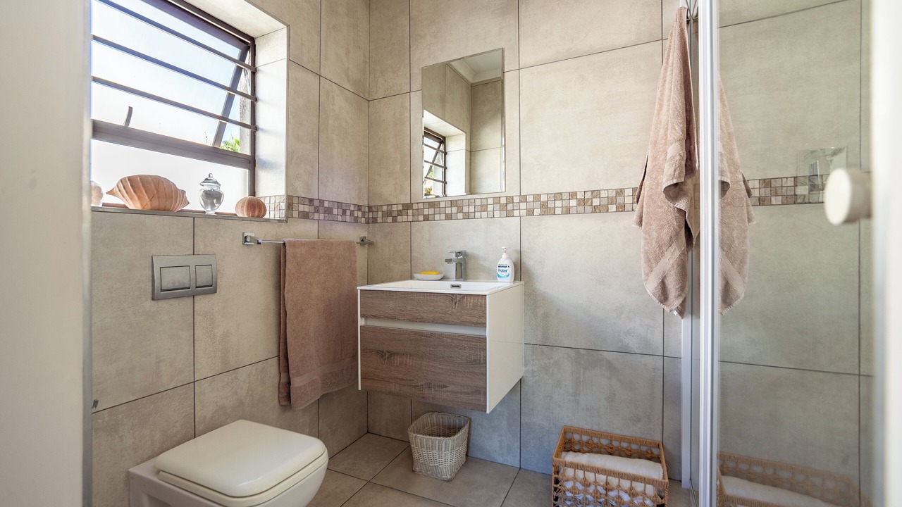 Photo of Bathroom in Melkbosstrand