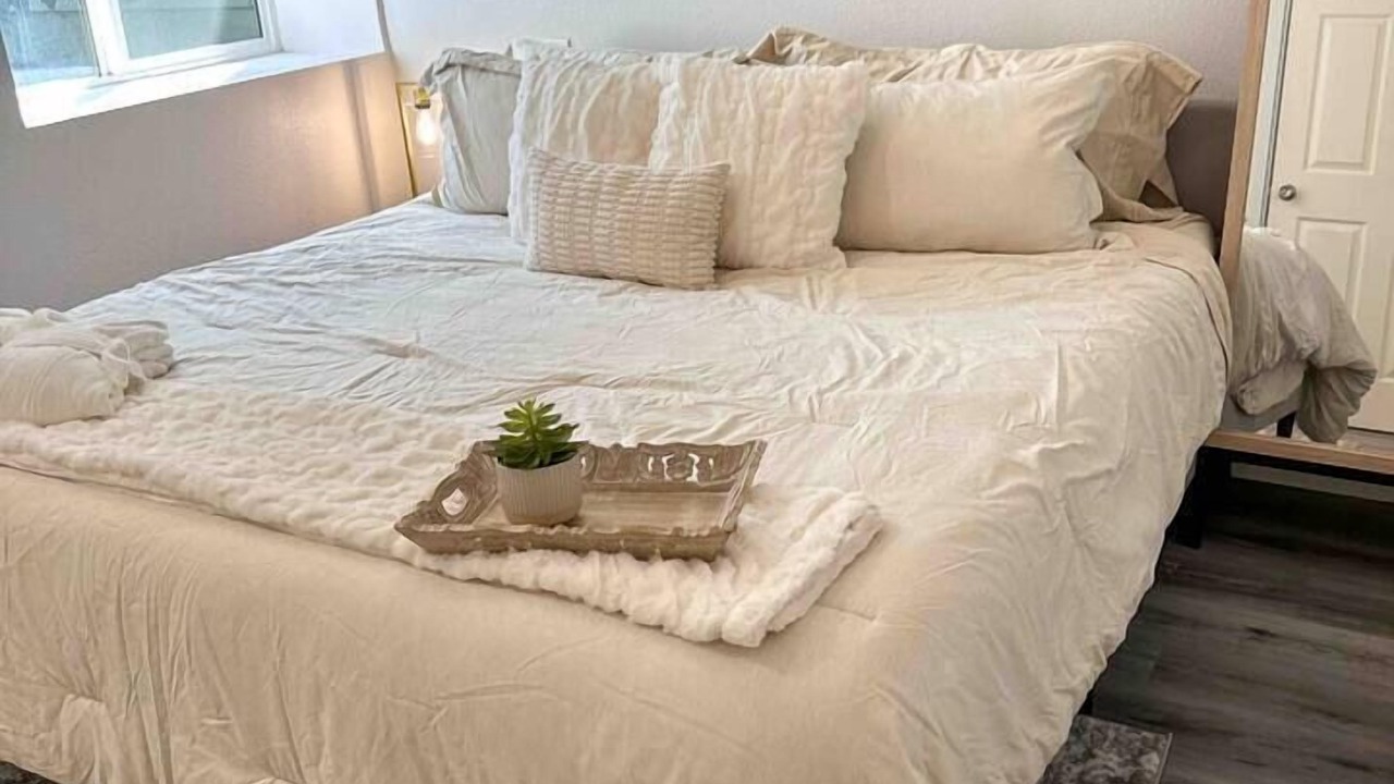 Photo of Bedroom in Downtown Sacramento