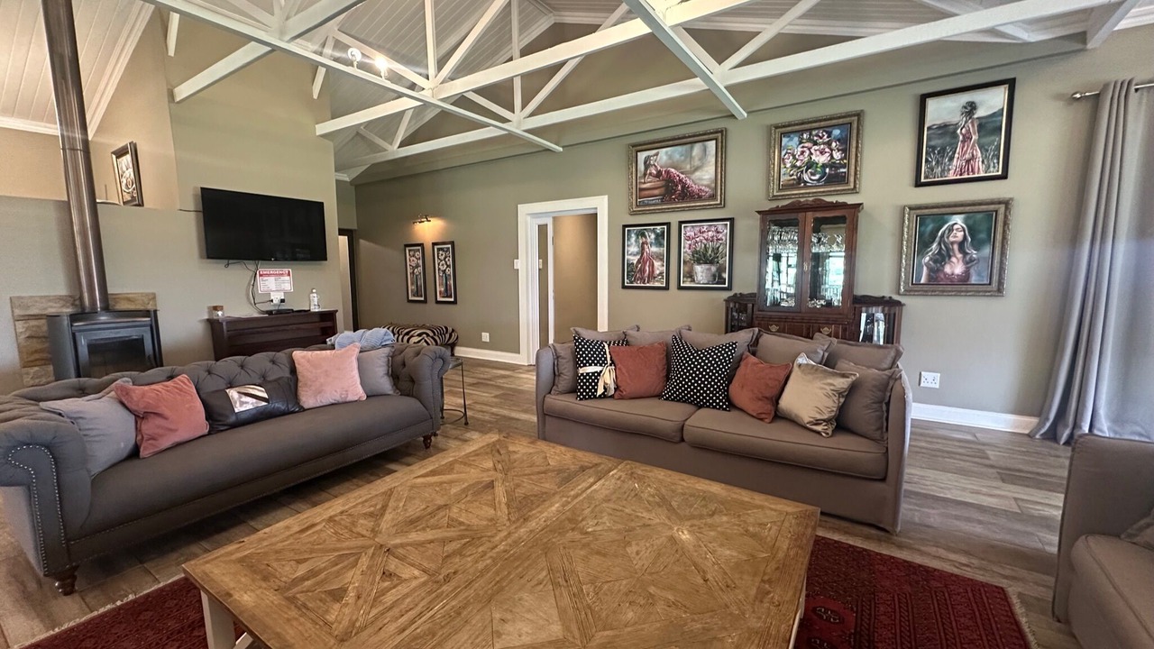 Photo of Livingroom in Clarens