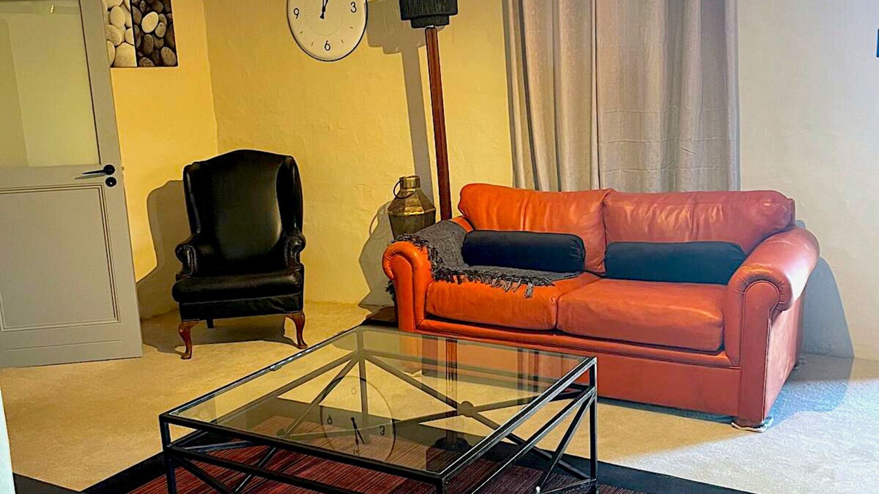 Photo of Livingroom in Port Elizabeth