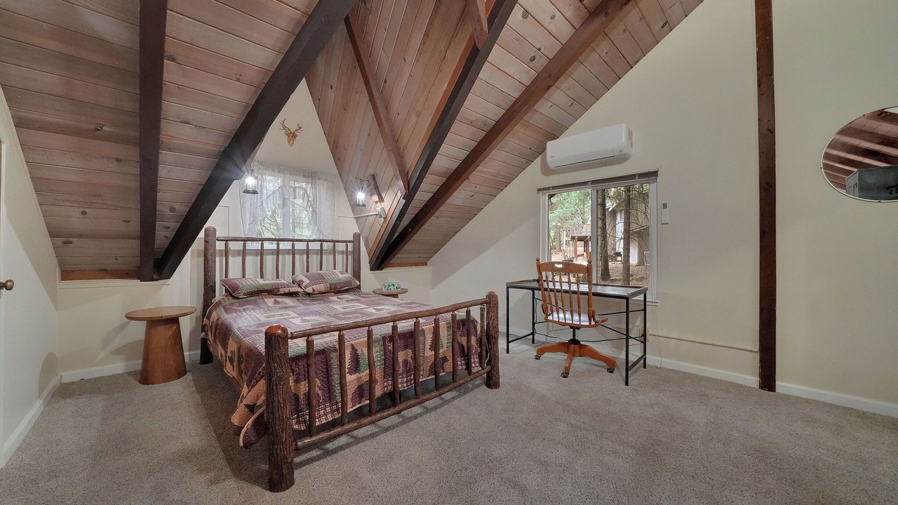 Photo of Bedroom in Glencoe