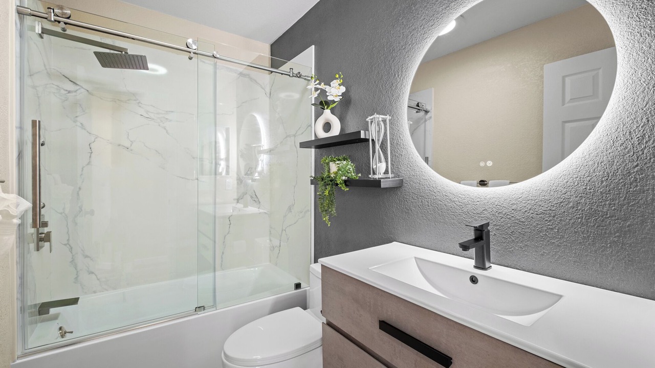 Photo of Bathroom in Southwest Santa Rosa