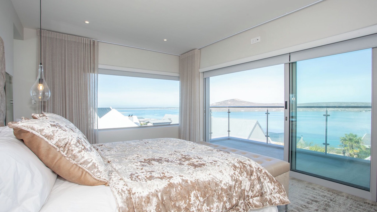 Photo of Bedroom in Langebaan