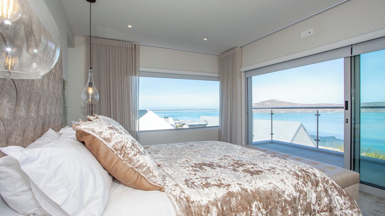 Photo of Bedroom in Langebaan
