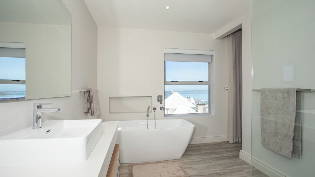 Photo of Bathroom in Langebaan