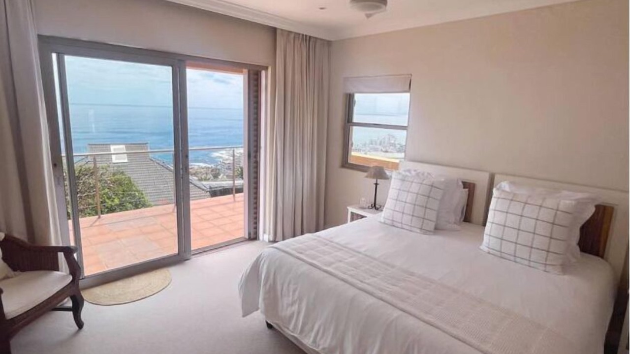 Photo of Bedroom in Bantry Bay