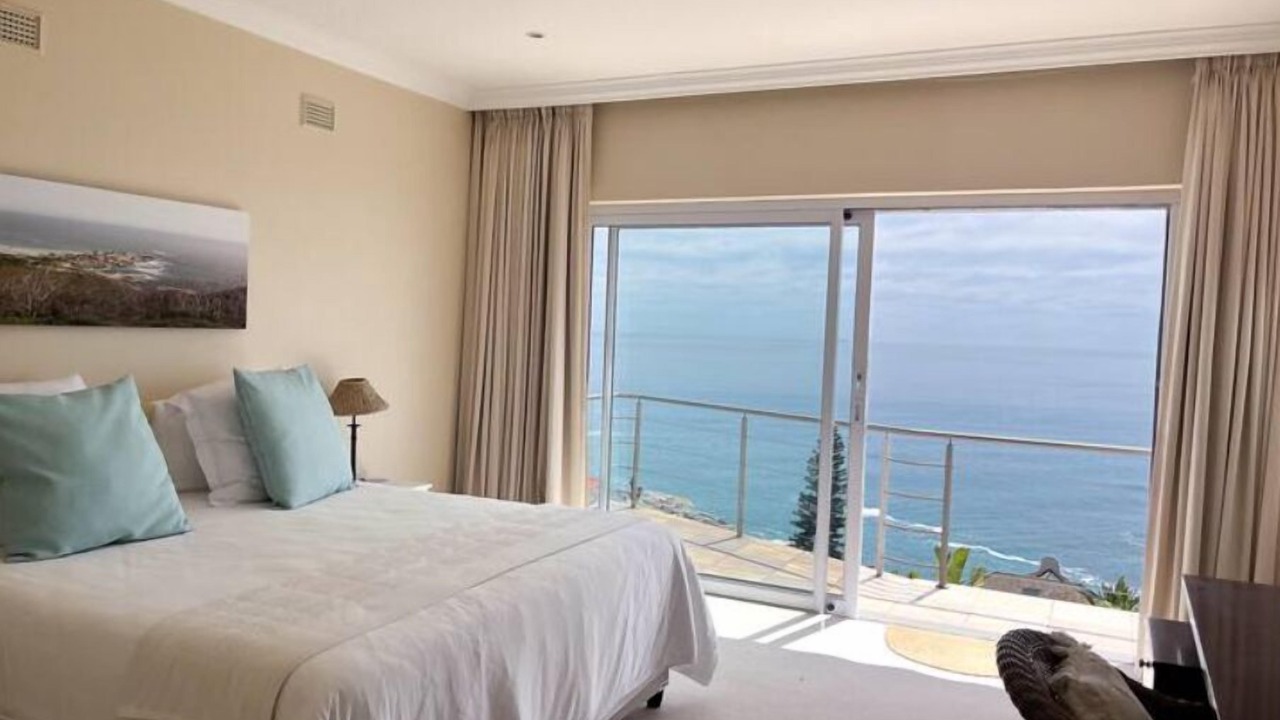 Photo of Bedroom in Bantry Bay