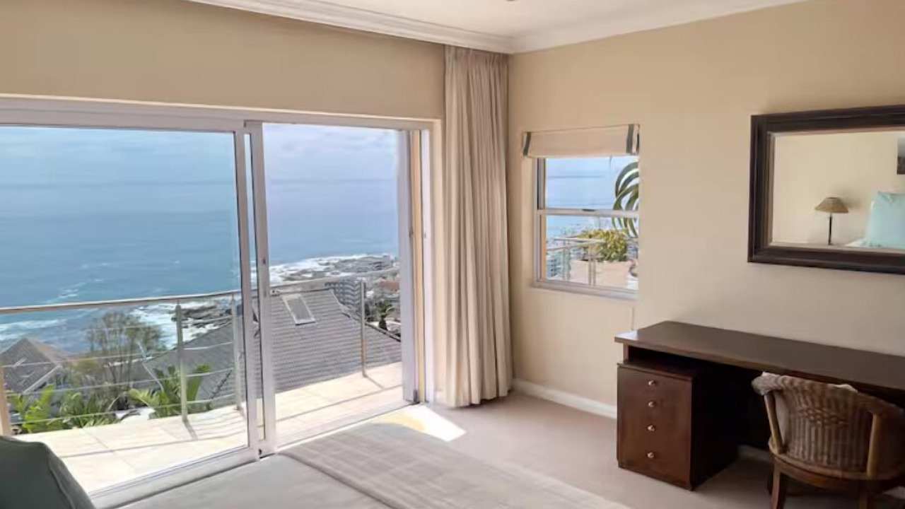 Photo of Bedroom in Bantry Bay