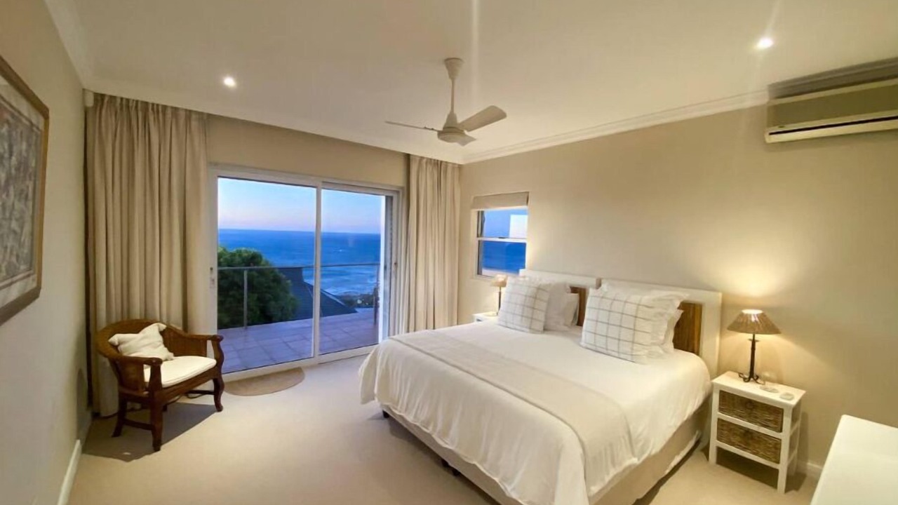 Photo of Bedroom in Bantry Bay