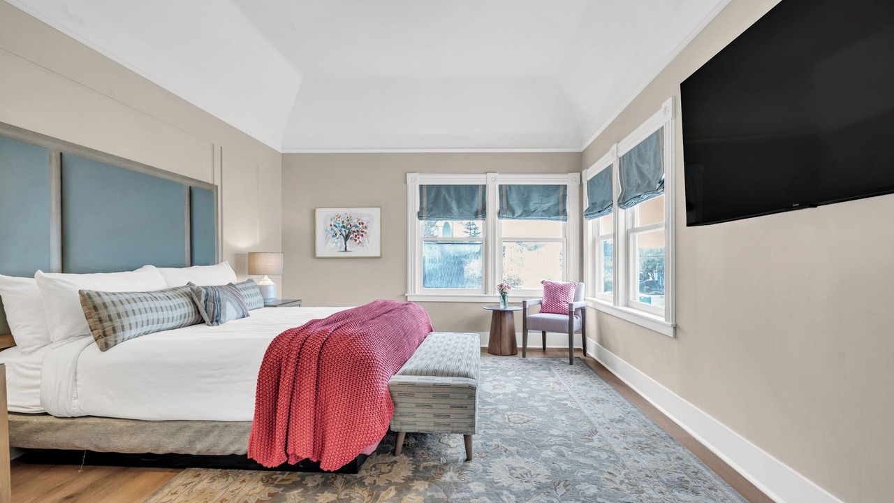 Photo of Bedroom in Napa