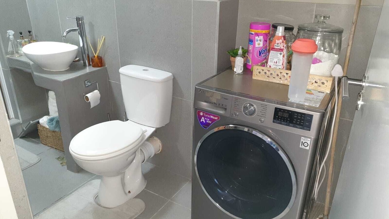 Photo of Bathroom in Burgundy Estate