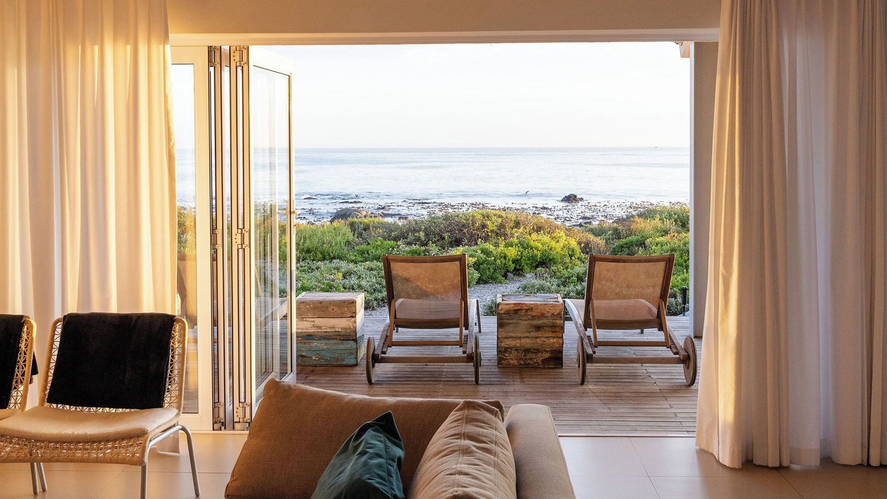 Photo of Livingroom in Shelley Point