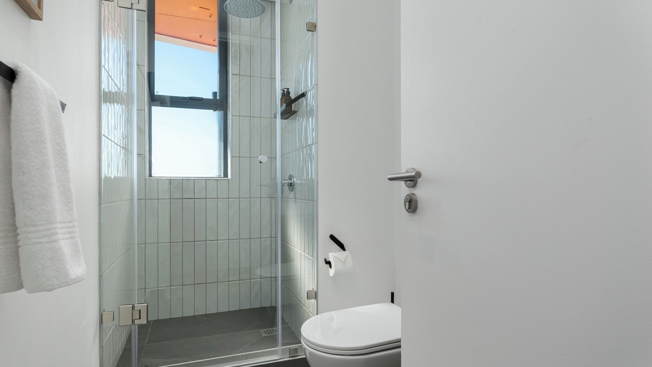 Photo of Bathroom in Three Anchor Bay