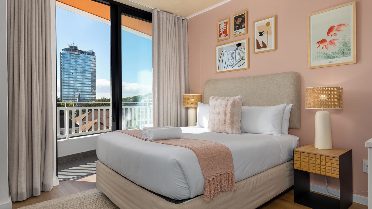 Photo of Bedroom in Three Anchor Bay