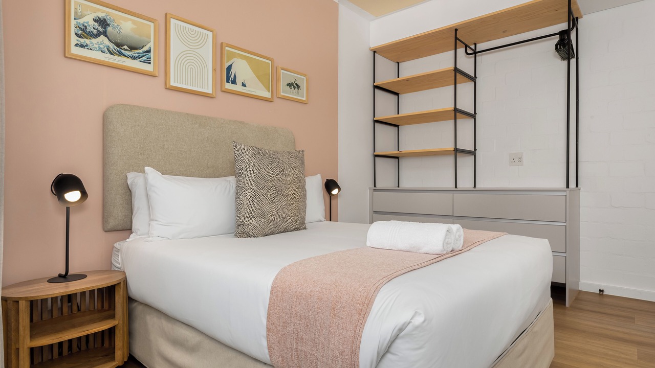 Photo of Bedroom in Three Anchor Bay