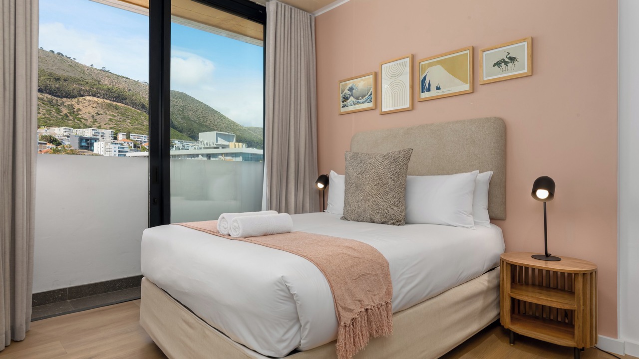 Photo of Bedroom in Three Anchor Bay