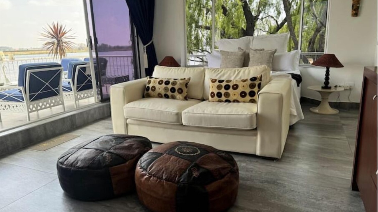 Photo of Livingroom in Vaalview