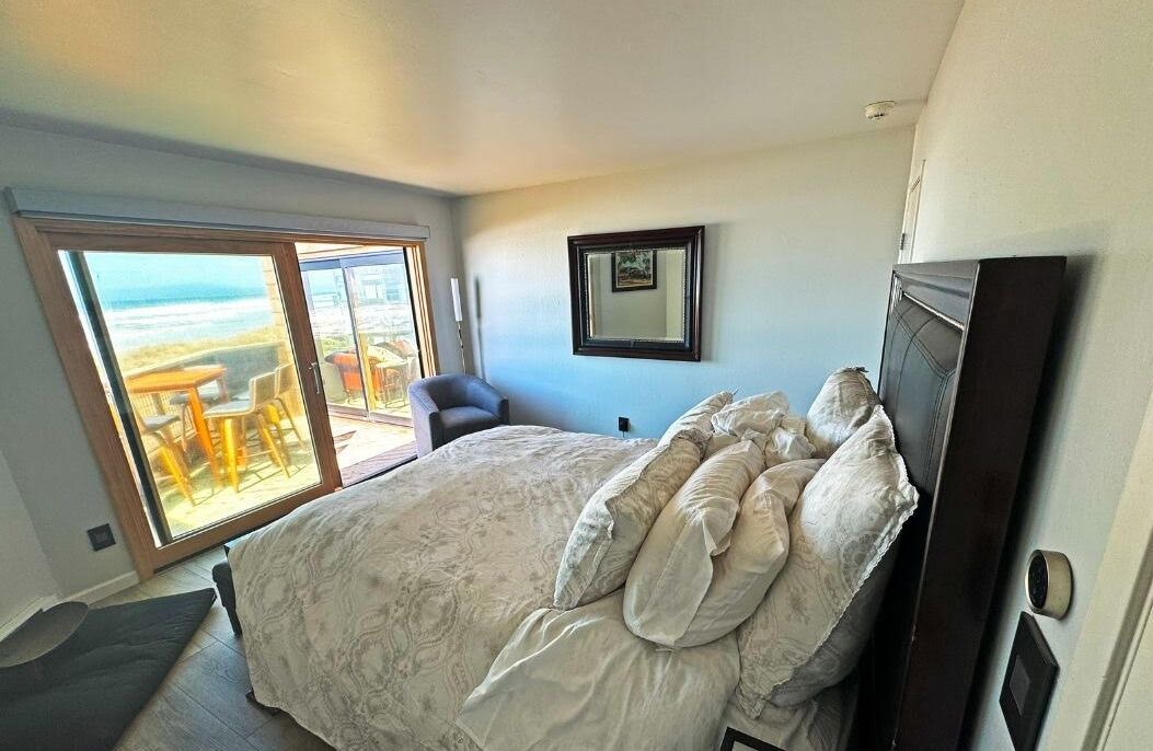 Photo of Bedroom in Pajaro Dunes
