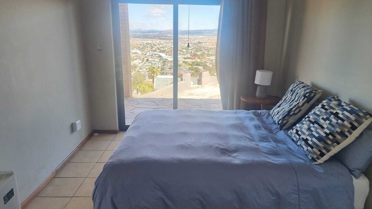 Photo of Bedroom in Mountainside