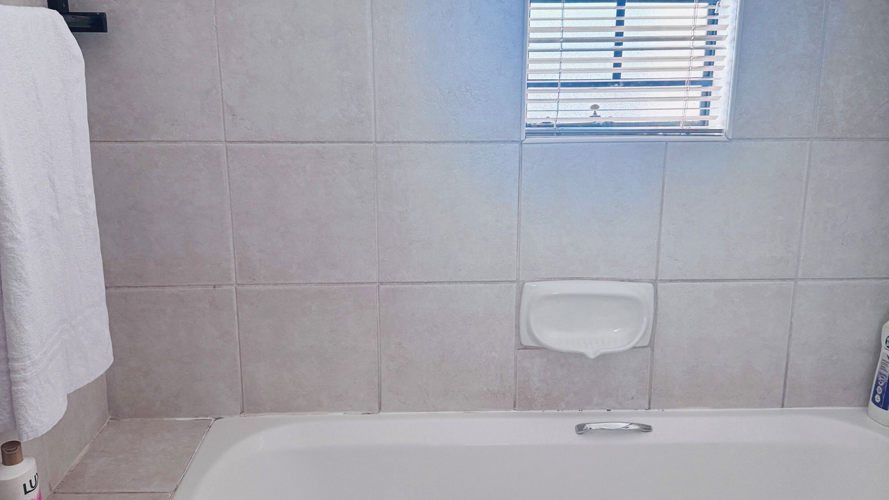 Photo of Bathroom in Die Hoewes