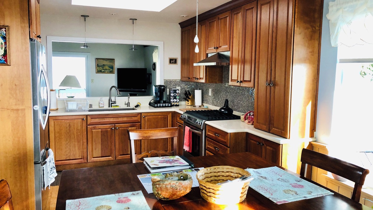 Photo of Kitchen in Beach Hill - Beach Flats