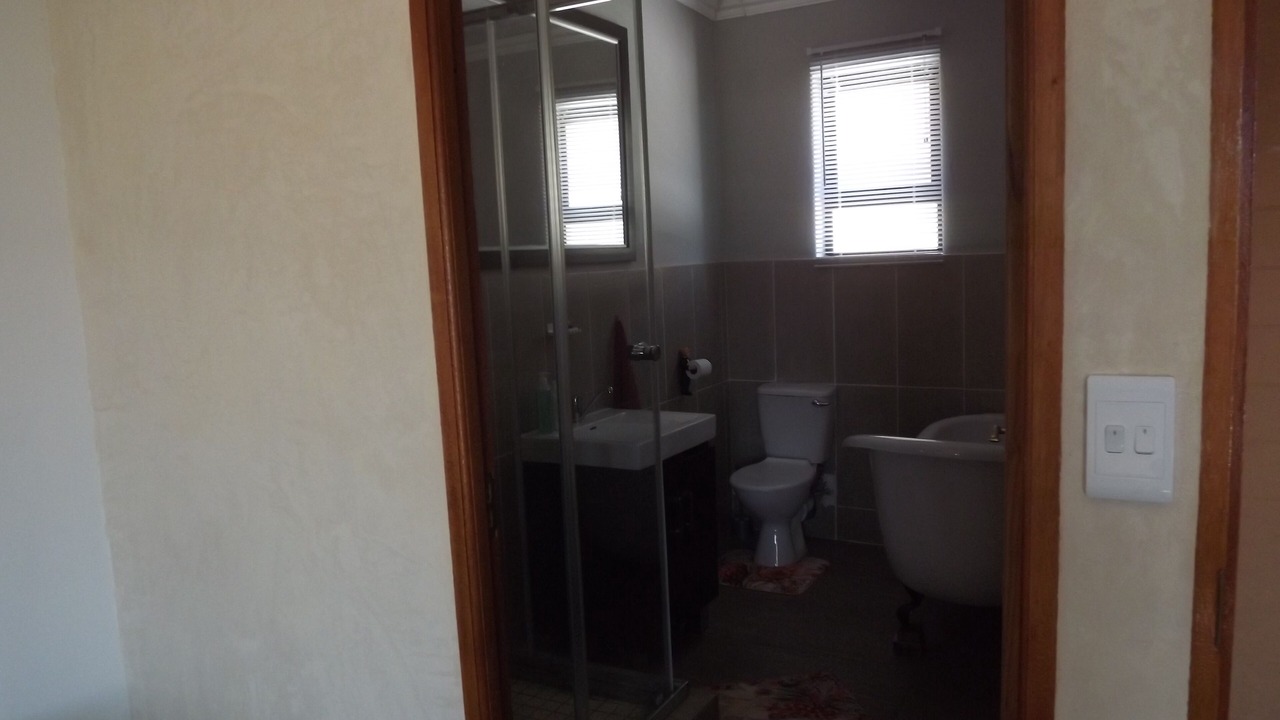 Photo of Bathroom in Mountainside