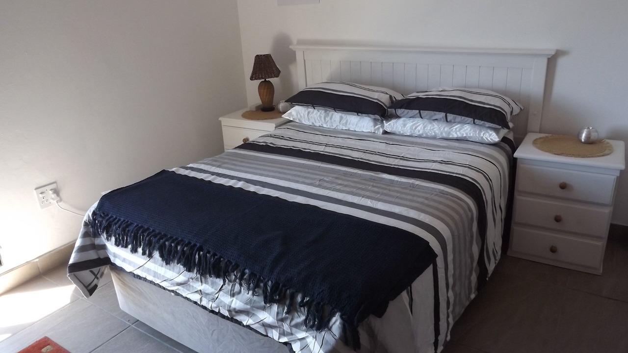 Photo of Bedroom in Mountainside