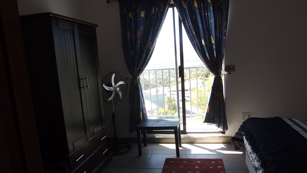 Photo of Bedroom in Mountainside